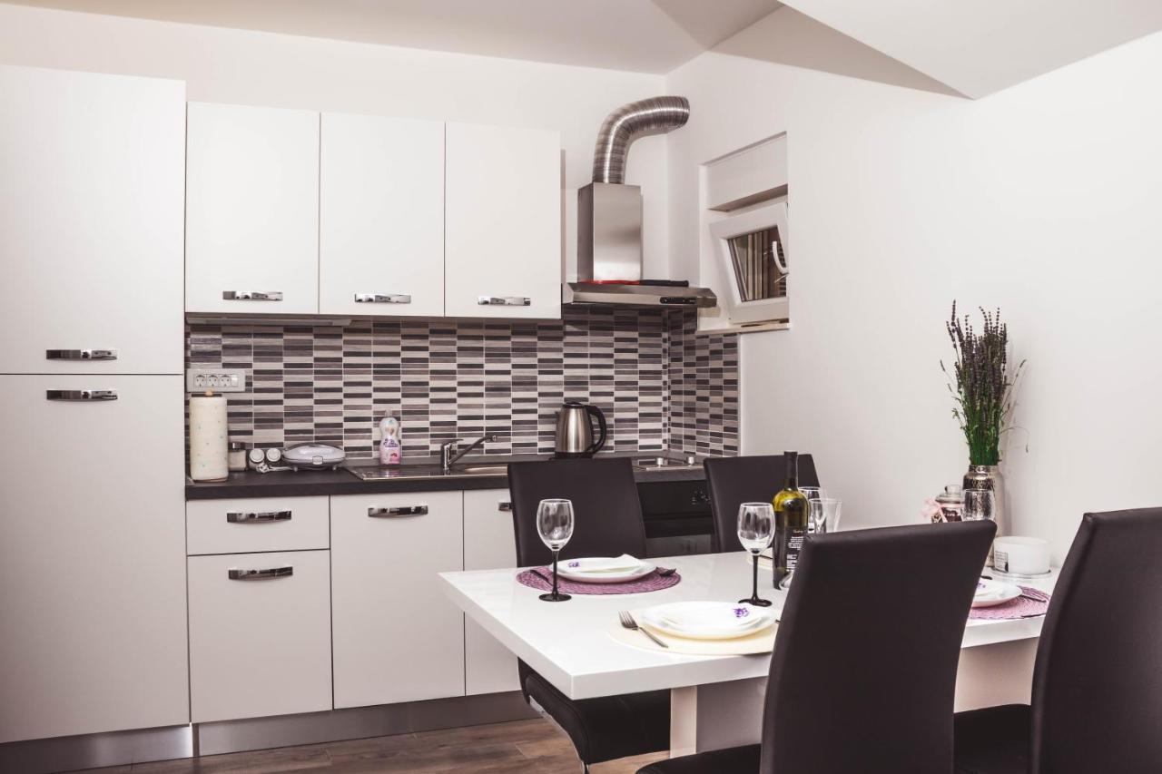 Apartmani Vuckovic Vodice Kültér fotó